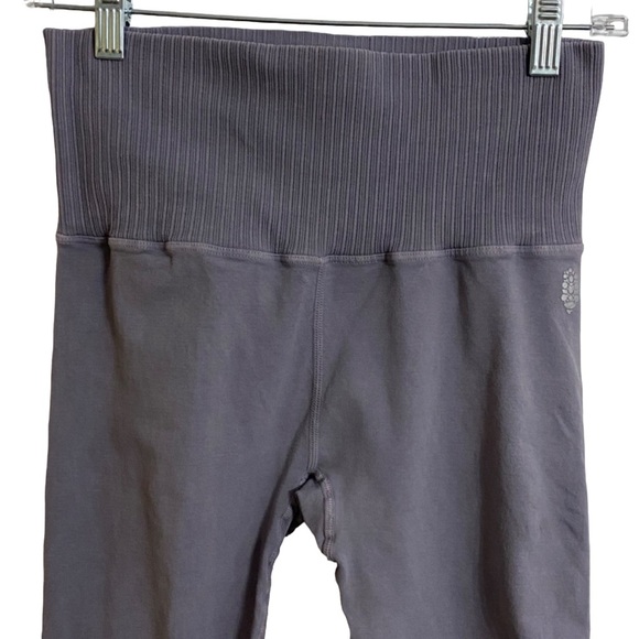 Free People Movement Muted Lavender Leggings Activewear Yoga Cut Outs - Picture 5 of 8